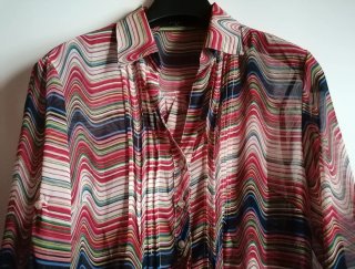 Camicia ampia
