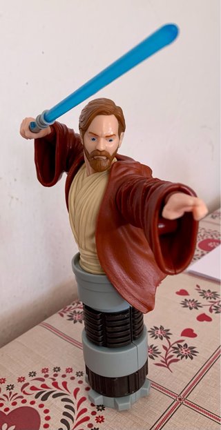 Star Wars Obi-Wan Kenobi con Lightsaber