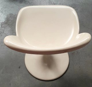 Silla Tulip Beige fibra de vidrio