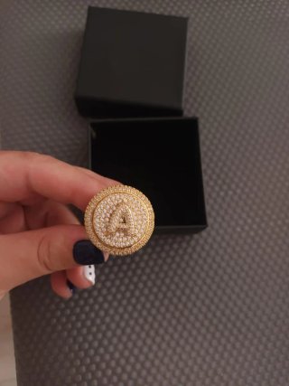 Anillo redondo letra A bañado en oro real moissat