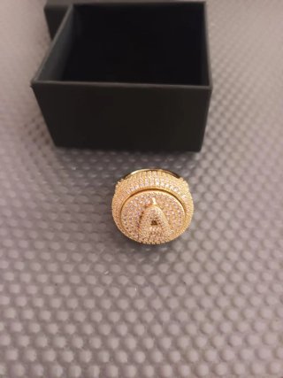 Anillo redondo letra A bañado en oro real moissat