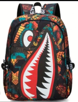 Zaino multicolore con stampa squalo