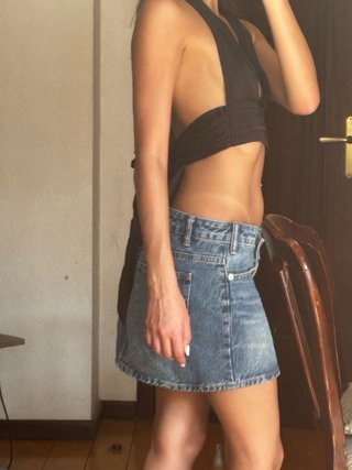 Top halter Zara satinado negro