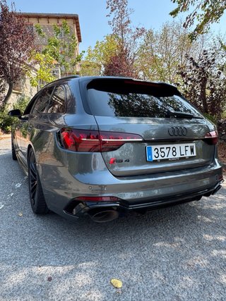 Audi RS4 2020