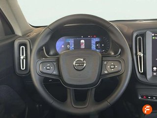 Volvo XC40 2.0 B3 G Essential Auto