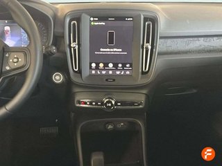 Volvo XC40 2.0 B3 G Essential Auto
