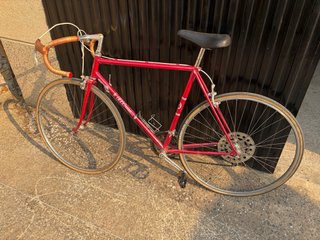 Bici carretera BH Vintage Roja