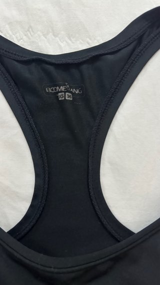 Pack 2 Tops Deportivos Boomerang Beige y Negro