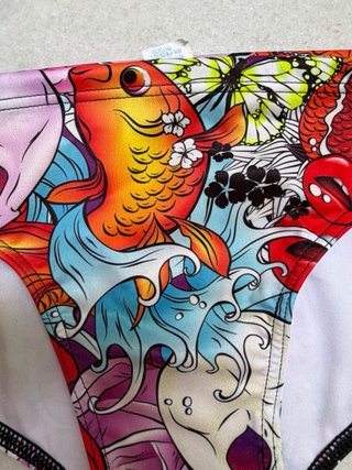 Bañador Turbo Talla M Estampado Koi