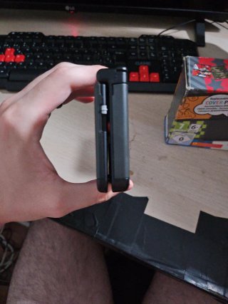 Nintendo New 3DS Negra con Caja