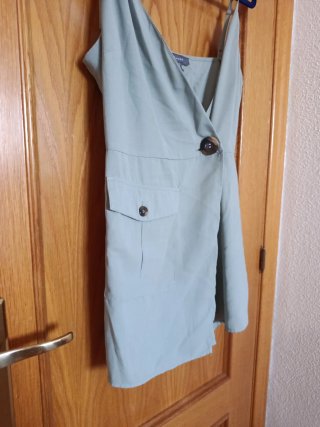 Mono corto elegante azul verdoso