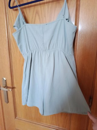 Mono corto elegante azul verdoso
