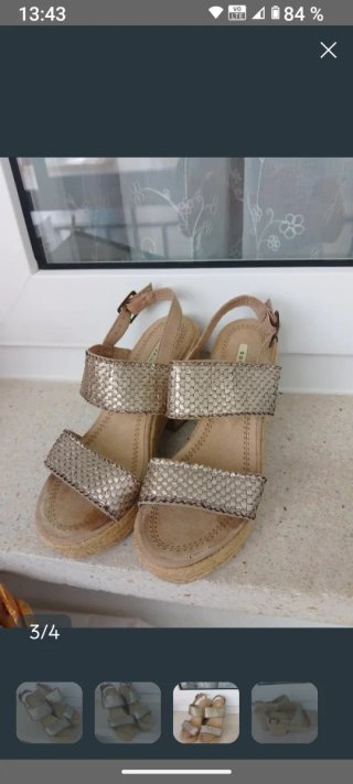 Sandalias doradas y beige mujer