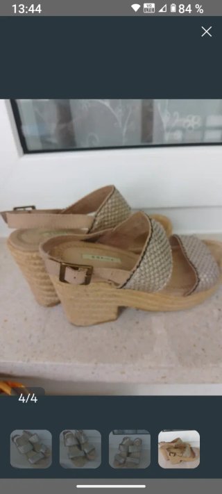 Sandalias doradas y beige mujer