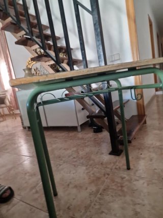 Mesa escritorio madera y metal