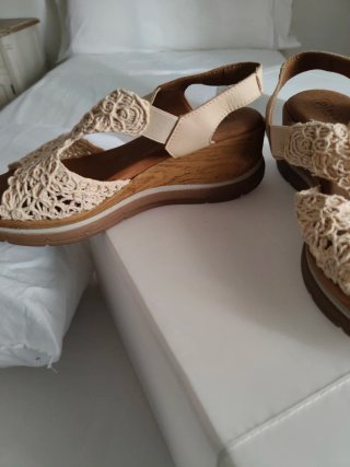 Sandalias Pitillo Beige