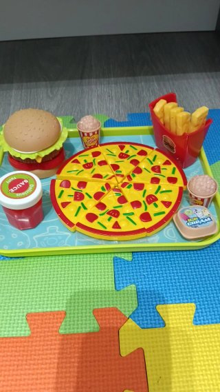 Cocina de juguete de madera