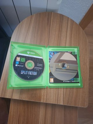 Split Fiction XBOX SERIES X