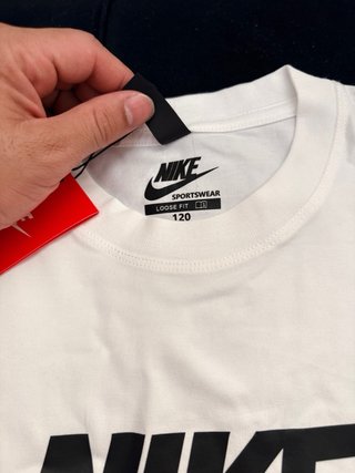 Conjunto Nike camiseta y pantalón corto niñ@
