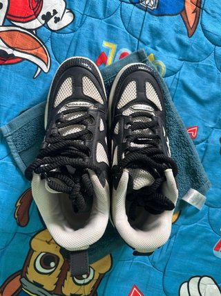 Louis Vuitton LV Callidad Zapatillas Negras Blanca