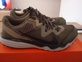 Zapatillas Nike Trail Verde Talla 41