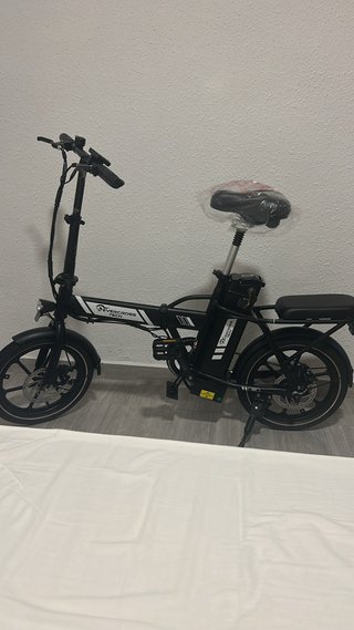Bicicleta Eléctrica Plegable Negra