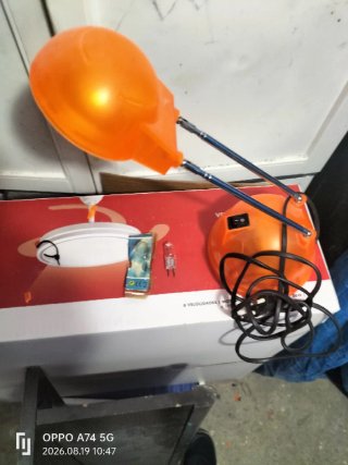Lámpara de mesa