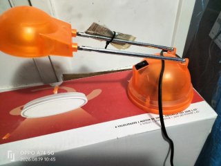 Lámpara de mesa