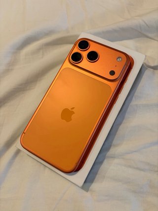 iPhone 17 Pro Max Naranja