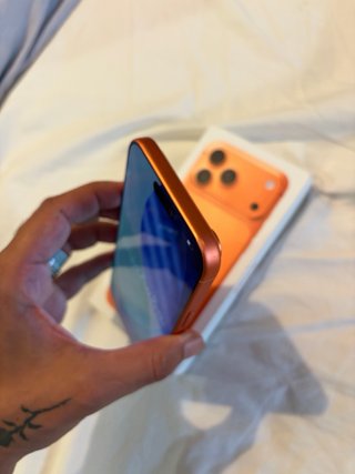iPhone 17 Pro Max Naranja