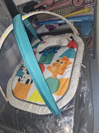 Alfombra interactiva para bebé con piano