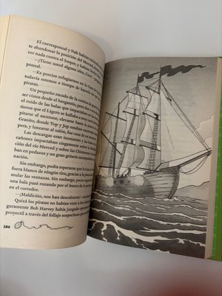 Libro “La isla misteriosa”