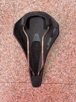 Sillín Fizik Argo R3 140mm