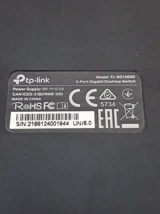 SWITCH TP-LINK TL-SG1005D