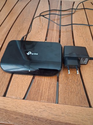 SWITCH TP-LINK TL-SG1005D
