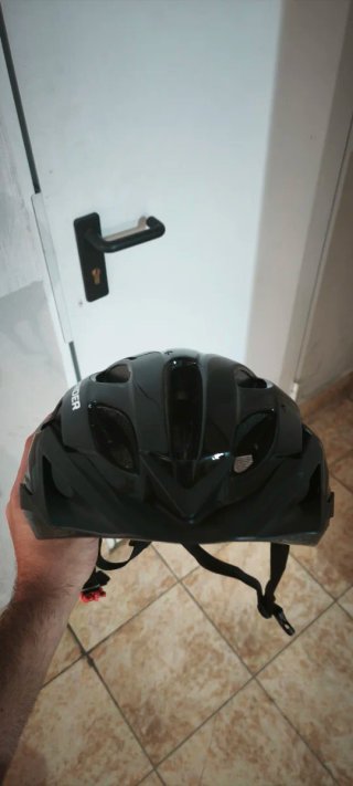 Casco Negro Rockrider