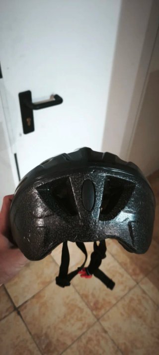 Casco Negro Rockrider