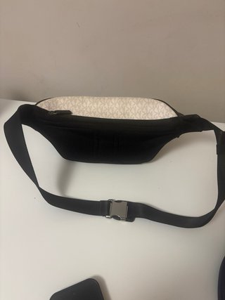 Riñonera Michael Kors