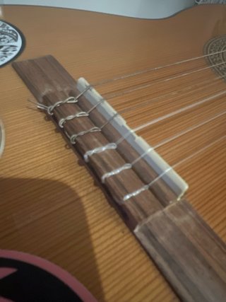 Chitarra classica in legno