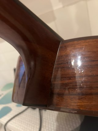 Chitarra classica in legno