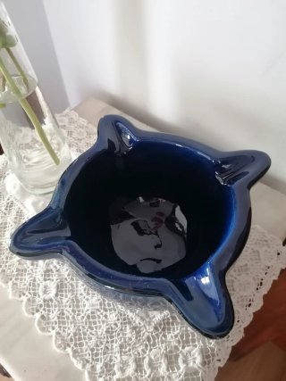 Mortero de cerámica esmaltada azul