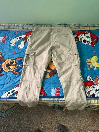 Pull&Bear Pantalones Cargo Beige