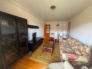 Piso en alquiler en Valdenoja - La Pereda en Santander