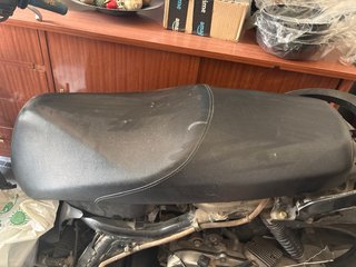 Asiento Moto SH125 (2005)