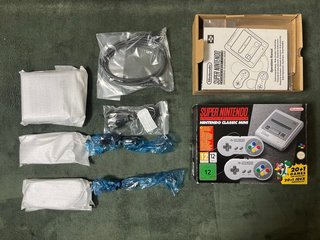 Nintendo Classic Mini SNES Nueva Caja Completa