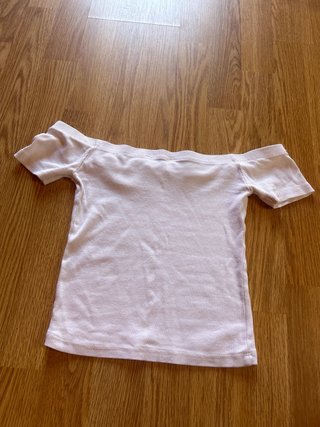 Top blanco escote Bardot Pull and Bear