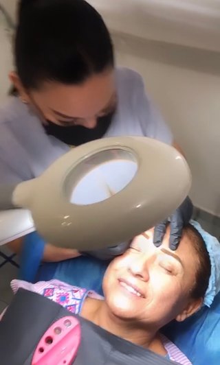 .Microblading cejas pelo a pelo. limpieza facial .
