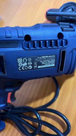 Taladro Percutor FERM PDM1068 550W sin usar