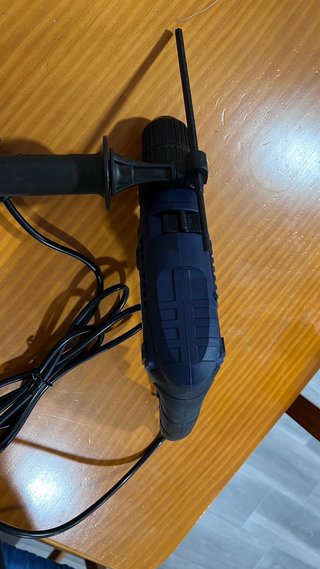 Taladro Percutor FERM PDM1068 550W sin usar