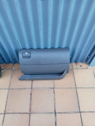 Guantera Seat León MK1 / Toledo MK2